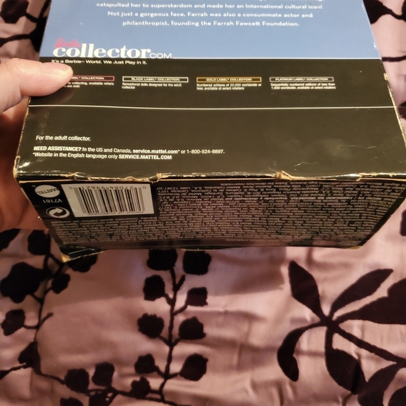 Farrah Fawcett Black Label Collectors Barbie *Damaged Box* - Picture 7 of 16